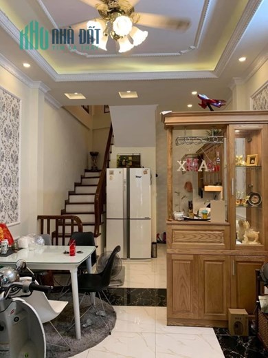 NHÀ ĐẸP Ở NGAY XUÂN THUỶ - CẦU GIẤY GIÁ ĐẸP KHÔNG CÓ CĂN THỨ HAI 62m2 CHỈ 4.8 TỶ