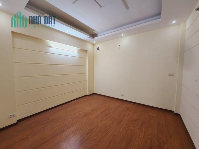 Cho thuê nhà Nguyễn Thị Định dt 60m2*5 tầng 7PN giá 25tr/tháng