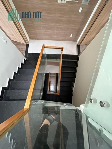 Chính chủ bán nhà mới 4 tầng đường hồ văn long, hẻm 3 xe tải tránh, 66m2 chỉ 6.1 tỷ