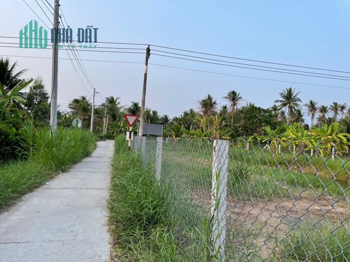 CHÍNH CHỦ CẦN BÁN LÔ ĐẤT TÂM HUYẾT VỊ TRÍ ĐẸP GIÁ  ĐẦU TƯ.