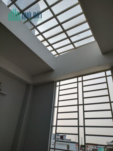 Cần Bán Nhà Xác Bình Thạnh Đi Sân Bay 3 phút. 1 Đời Chủ Ở Lâu Năm Xây rất Kiên Cố Nay Có Tuổi Muốn