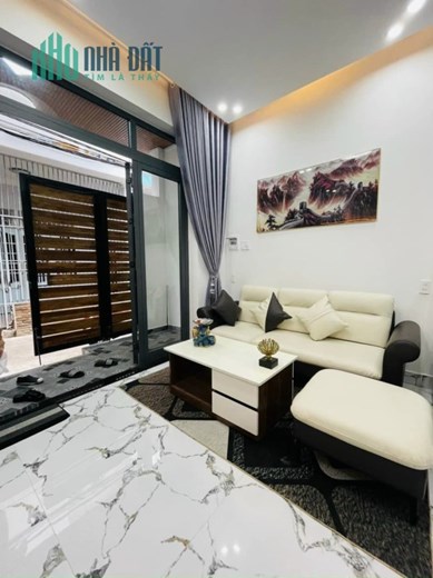Nhỉnh 3 tỷ chút có nhà kiệt rộng Hoàng Diệu gần đường chính