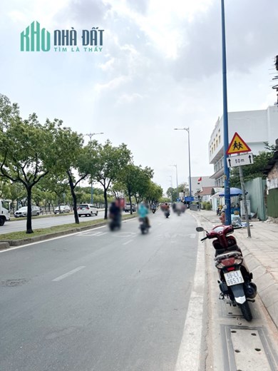 Nhà 6 tầng mặt tiền đường Võ Văn Kiệt P10Q5 - Giá : 10.9 Tỷ