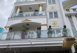 Bán nhà 3,5 tầng mặt tiền đường Phan Châu Trinh ngay ngã 5 Hoàng Diệu.Giá 13 tỷ.