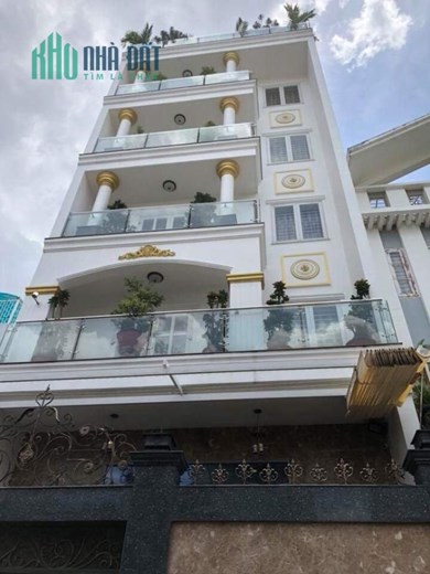 Bán nhà 3,5 tầng mặt tiền đường Phan Châu Trinh ngay ngã 5 Hoàng Diệu.Giá 13 tỷ.