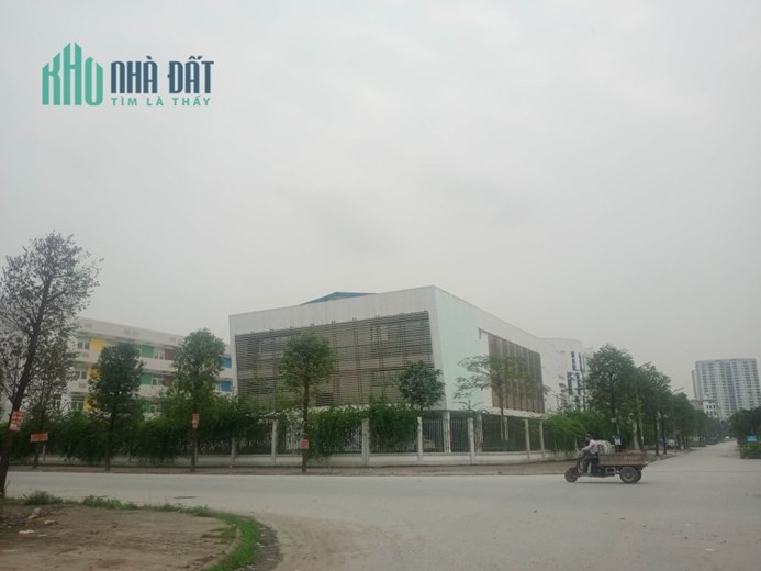 Siêu phẩm đất phân lô Vạn Phúc, Hà Đông, 115m2, mt12.5m, view HimLam cực nét