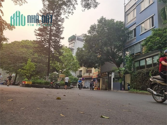 PÍP! 7 tầng thang máy phố Mai Anh Tuấn vew hồ Hoàng Cầu giá 8 tỷ có bớt