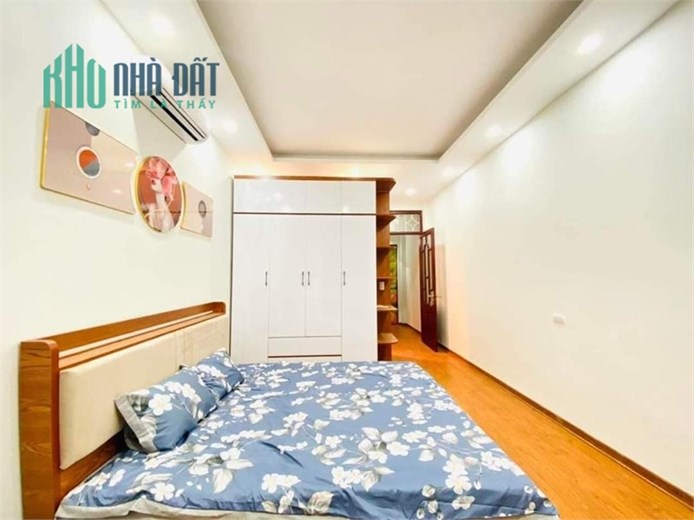 PÍP! 7 tầng thang máy phố Mai Anh Tuấn vew hồ Hoàng Cầu giá 8 tỷ có bớt