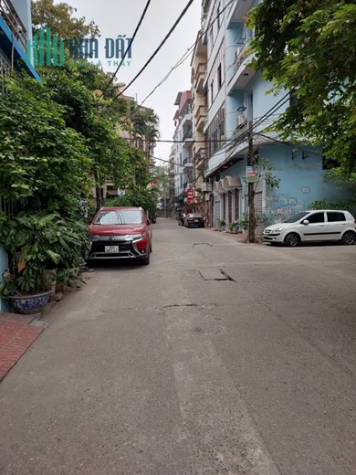 Chủ cần bán GẤP nhà Minh Khai gần 80m2, 4 tầng, NGÕ THÔNG, GẦN PHỐ, chỉ 7.39 tỷ.