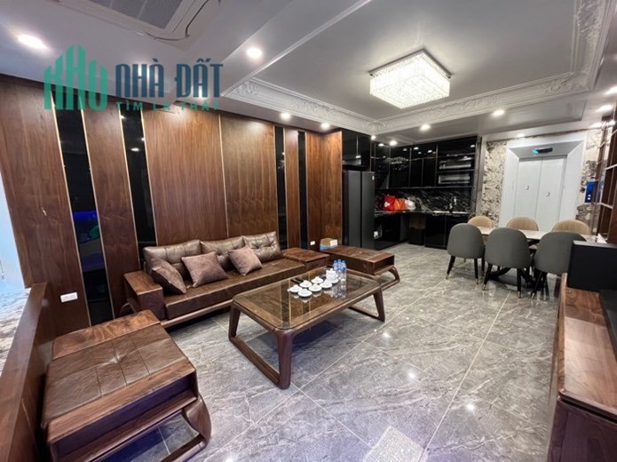 CẦN BÁN NHÀ NGUYỄN VĂN CỪ , DT 50M, 5T, 6.2 TỶ, NHÀ ĐẸP, NGÕ NÔNG, Ô TÔ ĐỖ CỬA,HÀNG XÓM MIPEC.