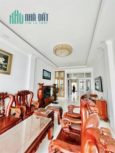 Khu Vip Tô Hiệu, Hiệp Tân, Tân Phú – 82m2, 6 tầng, thang máy, 12.99 tỷ