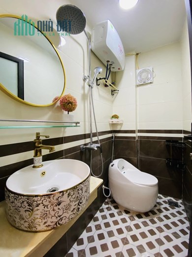 Căn hộ dòng tiền Mai Dịch, Cầu Giấy, 9P khép kín, doanh thu 55tr/ tháng