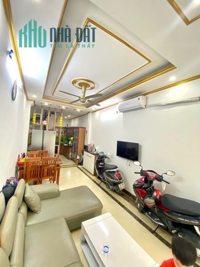 SIÊU PHẨM 36 M² LÊ QUANG ĐẠO, Ô TÔ TRÁNH, 5 TẦNG, 4.55 TỶ.