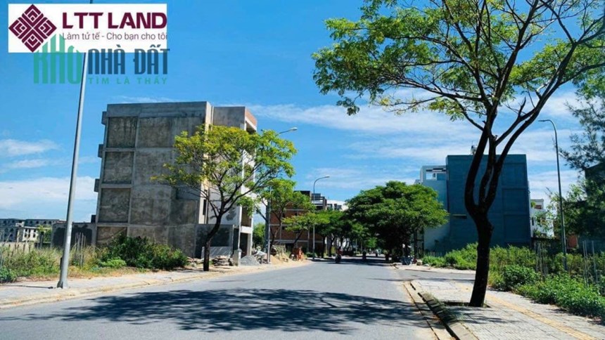 BÁN ĐẤT TẶNG NHÀ 3.5 TẦNG!