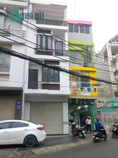 Bán nhà mặt đường số 694 Thiên Lôi, 69m x 4 tầng độc lập GIÁ 6.86 tỉ vị trí cực đẹp