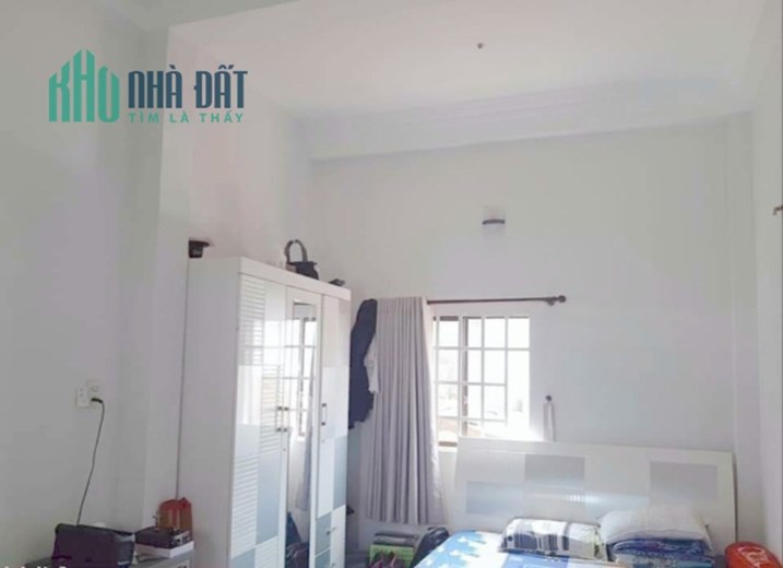 Nhà TRƯỜNG CHINH PHƯỜNG 14 TÂN BÌNH. 64m2x5T, cách MT 1 Căn. HXH. Chỉ 8 Tỷ