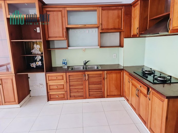 Bán Nhà Nguyễn Chí Thanh Quận 11, 5 Tầng, Hẻm Xe Hơi 8m