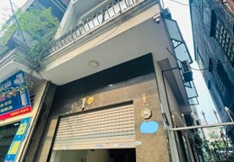 BÁN NHÀ MẶT PHỐ HOÀNG QUẬN HOÀNG MAI HÀ NỘI. 5 TẦNG GIÁ CHỈ  1XX TR/M2