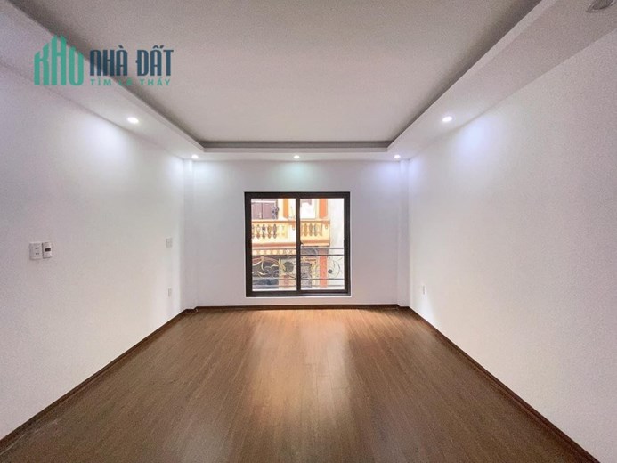 Lô GÓC-Nhà cực RẺ! Bán nhà Trần Duy Hưng-big C Thăng Long 43m2 -4,95 tỷ (thương lượng) - Kinh Doanh
