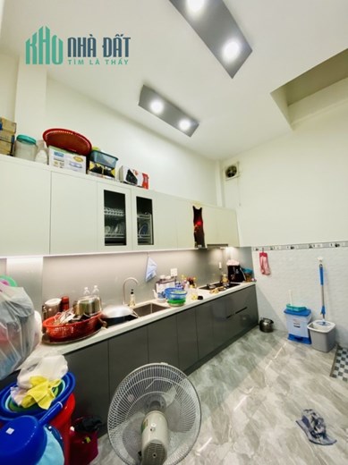 BÁN GẤP NHÀ LŨY BÁN BÍCH TÂN PHÚ. 50m2 NHÀ ĐẸP GIÁ NHỈNH 4 TỶ