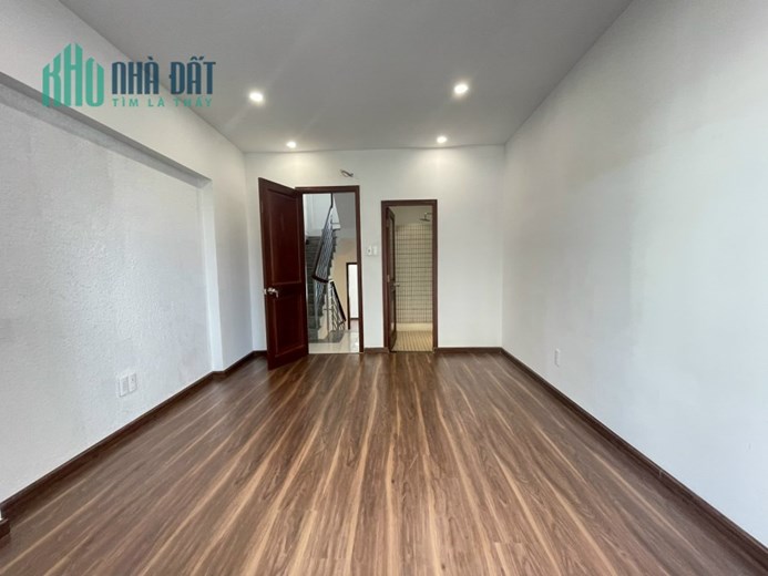 Chín chủ cần bán nhà Phan Huy Ích P.12 DT sàn 123m Chỉ 8 tỷ