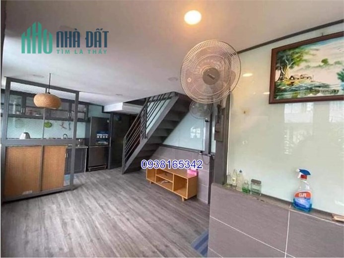 BÁN NHÀ HẺM HUỲNH VĂN BÁNH 4 TẦNG-DÒNG TIỀN  6.7% 1 NĂM.