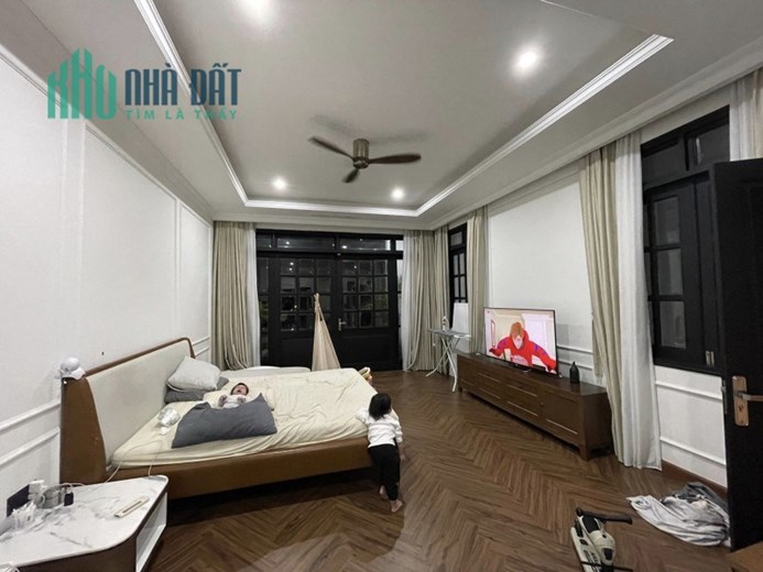 Nhà Mã Lò, Bình Tân, Khu Kinh Doanh Vip, 2 MT. 68m2x 4T. Ngang 8m. Chỉ 7 Tỷ