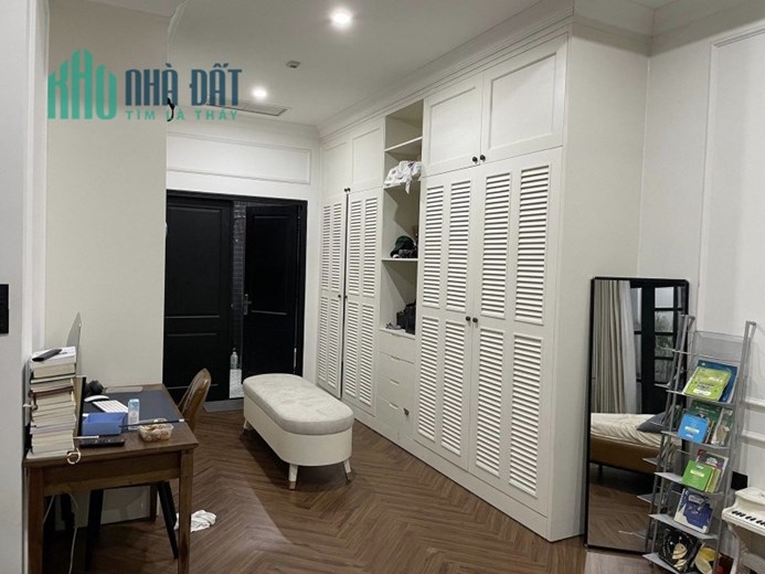 Nhà Mã Lò, Bình Tân, Khu Kinh Doanh Vip, 2 MT. 68m2x 4T. Ngang 8m. Chỉ 7 Tỷ