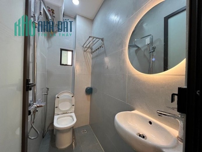 Bán Nhà 2 Thoáng - Gần Mặt Phố Tây Sơn - KINH DOANH - ÔTô - Nhỉnh 3 tỷ - SĐCC