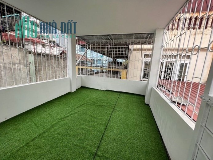 Bán Nhà 2 Thoáng - Gần Mặt Phố Tây Sơn - KINH DOANH - ÔTô - Nhỉnh 3 tỷ - SĐCC