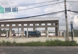 Đất 2 mặt tiền Lã Xuân Oai, Q9, giá chỉ hơn 20tr/m2