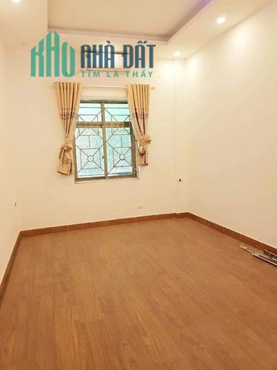 Mặt phố Tựu Liệt, kinh doanh bất chấp, 50m2, 5.3 tỷ