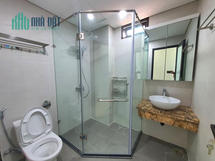 Bán nhà siêu hiếm Khương Đình, Thanh Xuân, 43m, 6T, Thang máy, Ô tô, KD, Gara, 7,9 tỷ.