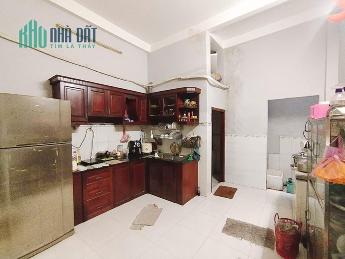 Chính chủ bán nhà 2 tầng đường hương lộ 2, hẻm xe hơi, 64m2 chỉ 4.7 tỷ, gần ngã tư bốn xã.