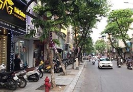 Bán nhà Đội Cấn Mặt tiền 18m lô góc 124m2 Ô tô 7 chỗ vào nhà Quận Ba Đình giá 16 tỷ