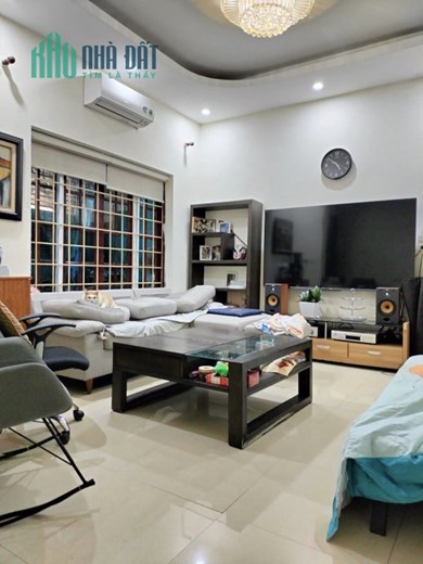 HOT !! 0904.688.633 BÁN NHÀ PHÂN LÔ CÁN BỘ Ở DỊCH VỌNG CẦU GIẤY 50M2, 5 TẦNG ĐẸP CHẮC CHẮN CHỈ 10 TỶ