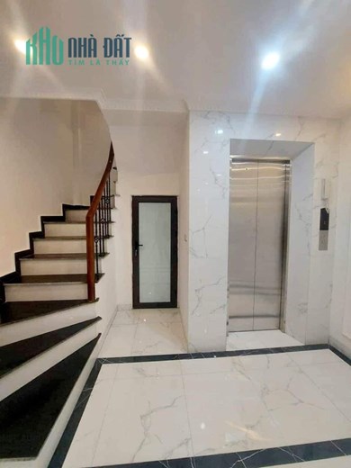 Bán nhà 57m2 Mặt phố Yên Hoa, Tây Hồ Kinh doanh Thang máy 24 Tỷ