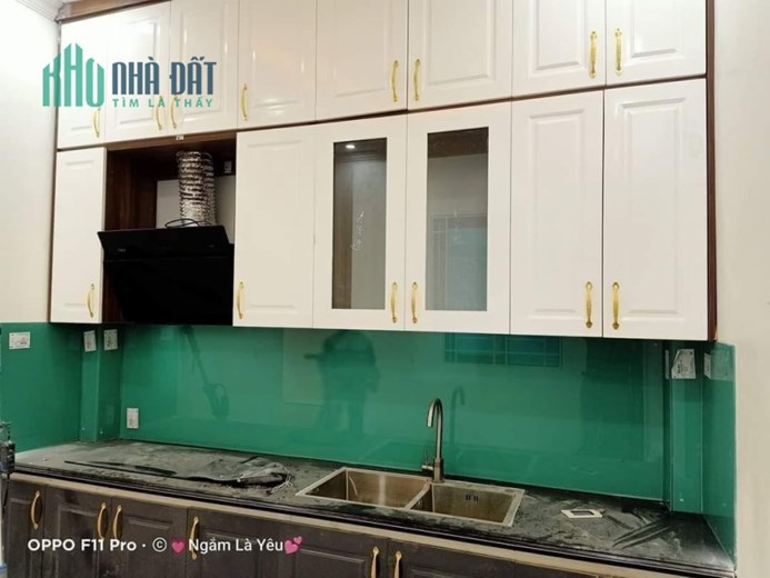 Bán nhà 61m2 Mặt phố Yên Phụ, Tây Hồ Kinh doanh đắc địa 16.2 Tỷ