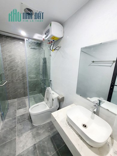 Bán nhà 60m2 Mặt phố Yên Phụ, Tây Hồ Kinh doanh đắc địa 16.1 Tỷ