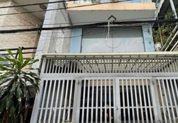 Cần Bán Nhà 4 Tầng P.Tân Quy - Giáp Nguyễn Thị Thập Giá Chỉ 5,9 Tỷ Trung Tâm Quận 7
