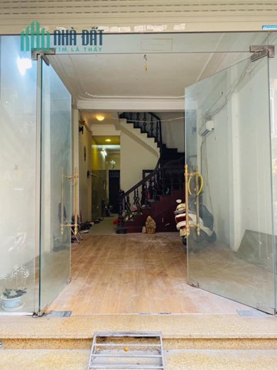 Bán nhà mặt phố Nguyễn Thiệp 85m2, 8T, thang máy, 37 tỷ Ba Đình.