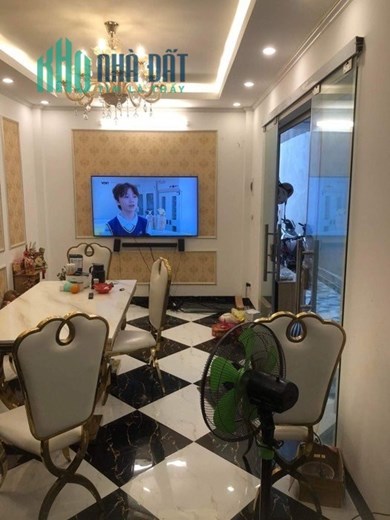 Bán Nhà Mới Đẹp, Phố Nam Dư - 52m2 - nhỉnh 4 tỷ - Tặng Full Nội Thất - ÔTô đỗ gần - SĐCC