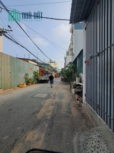 NGÃ 4 BỐN XÃ BÌNH TÂN hẻm 7m GẤP BÁN NHỈNH 5 TỶ thương lượng chính chủ.
