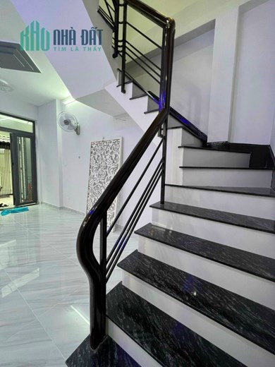 Nhà Bán Ngang Bề Thế 5.8m Sư Vạn Hạnh P9 Quận 10
