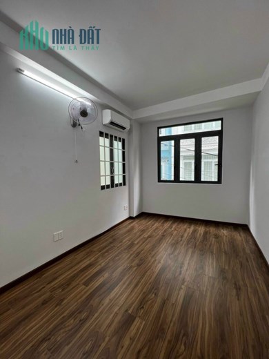 Nhà Bán Ngang Bề Thế 5.8m Sư Vạn Hạnh P9 Quận 10