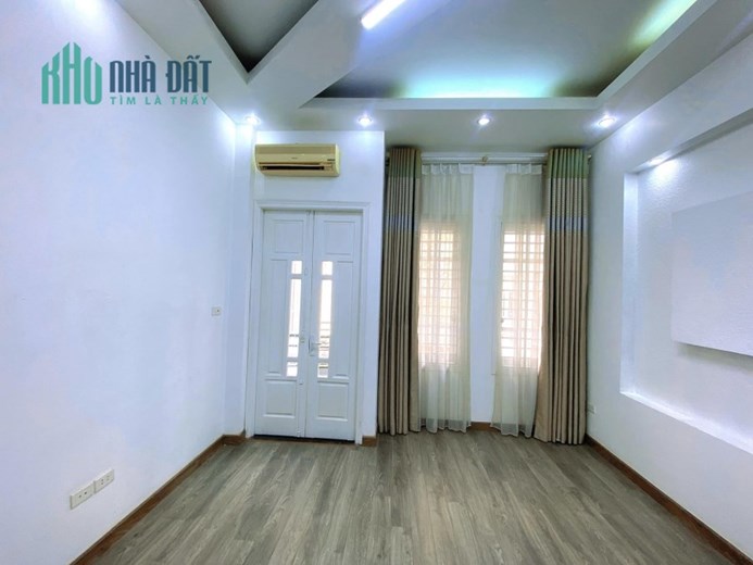 Phân lô, vỉa hè, ô tô tránh, thông số vàng, mặt tiền lý tưởng Vĩnh Phúc Ba Đình, 72X4T, 21.5 tỷ.