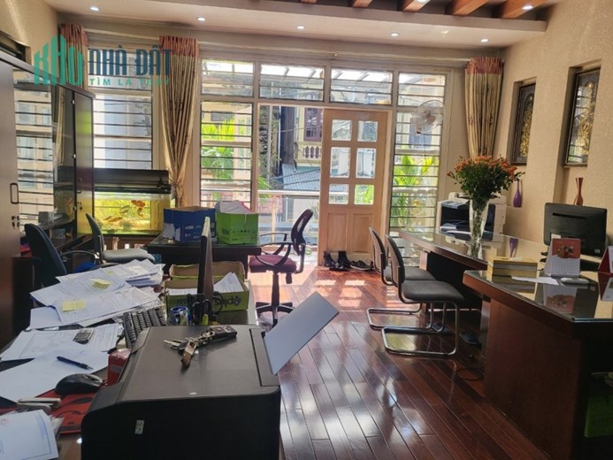 Bán nhà Tư Đình, Phân lô, ô tô, KD,150 m2, 5 tầng, giá chỉ 16 tỷ.