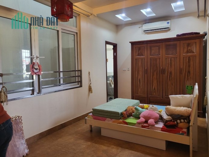 Bán nhà Tư Đình, Phân lô, ô tô, KD,150 m2, 5 tầng, giá chỉ 16 tỷ.