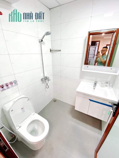 Bán nhà khu Ngọc Hà, Ba Đình. 50m2 5T. MT 4m. 40m ra ô tô. Ngõ thông. KD. Thang máy. 8.8 tỷ