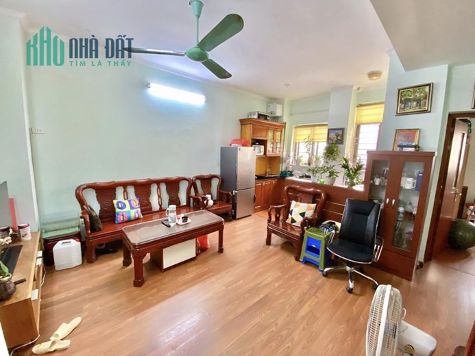 Bán chung cư Nam Trung  Yên – Cầu Giấy, 2 ngủ, 2wc 2.55 tỷ